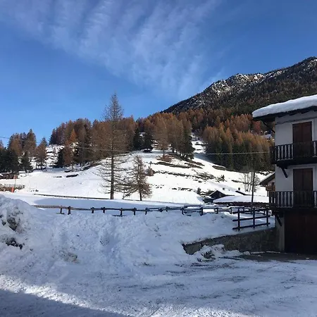 Con 2 Da Letto E Balcone * Champoluc